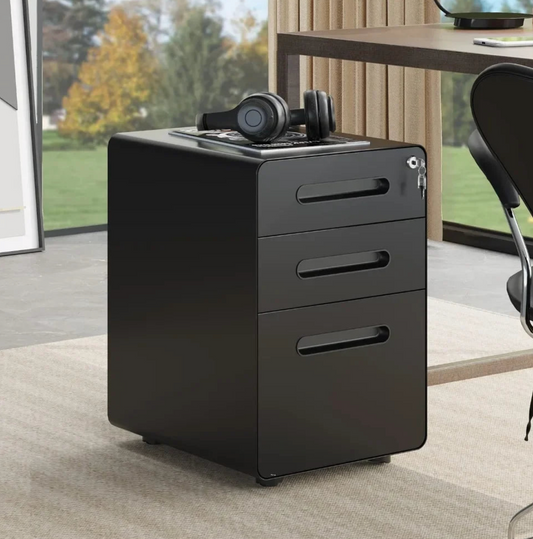 Maximizing Small Spaces: Office Furniture Tips for Tiny Workspaces!